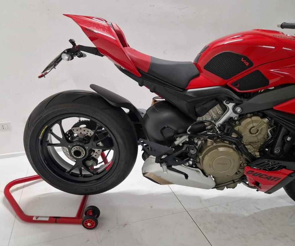 Ducati Streetfighter V4 S (2023 - 24) (4)
