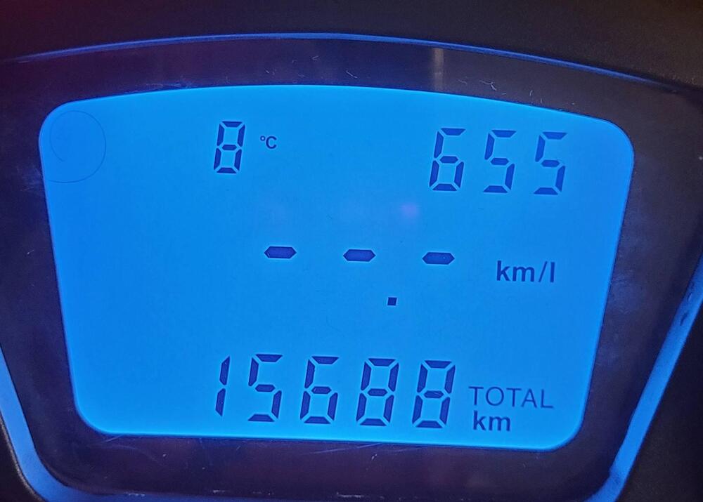 Piaggio MP3 300 ABS Hpe (2021 - 24) (6)