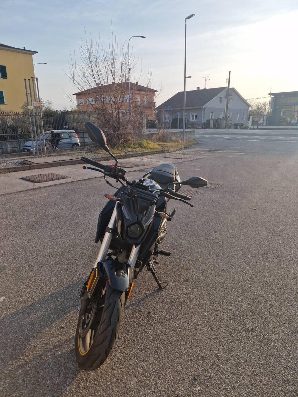 Voge Brivido 125R (2023 - 26) (4)