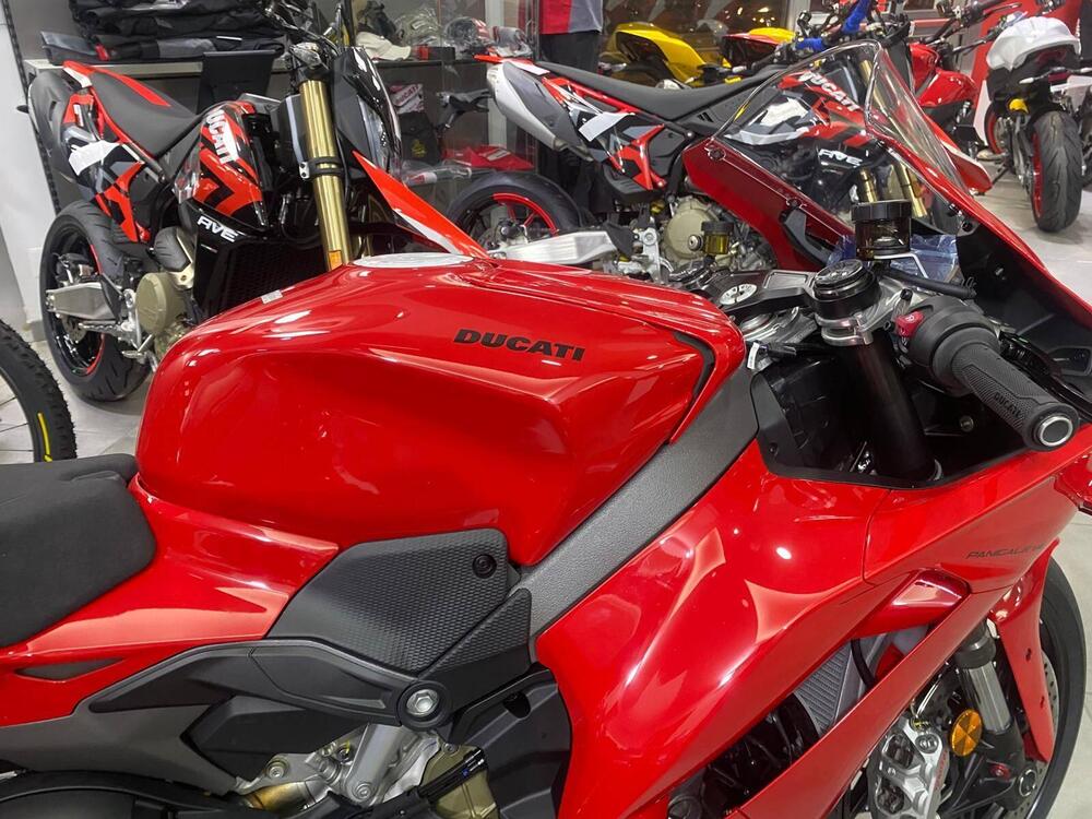 Ducati Panigale V4 (2025 - 26) (7)