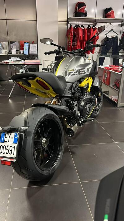Ducati Diavel 1260 S (2021 - 22) usata