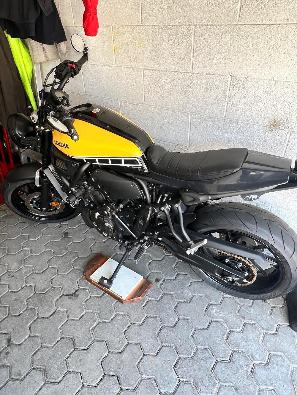 Yamaha XSR 700 ABS 60th Anniversary (2016 - 18) (5)