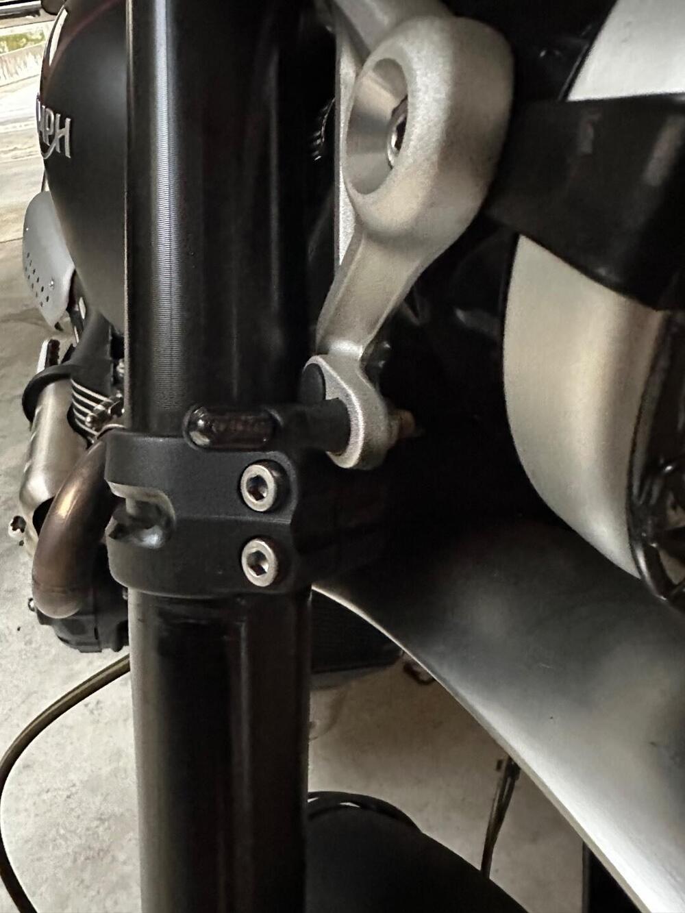 Triumph Scrambler 1200 XC (2019 - 20) (9)