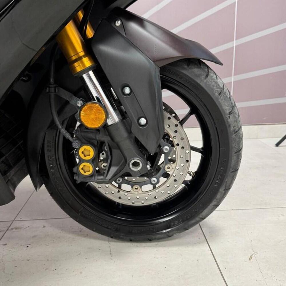 Yamaha T-Max 560 Tech Max (2022 - 24) (4)
