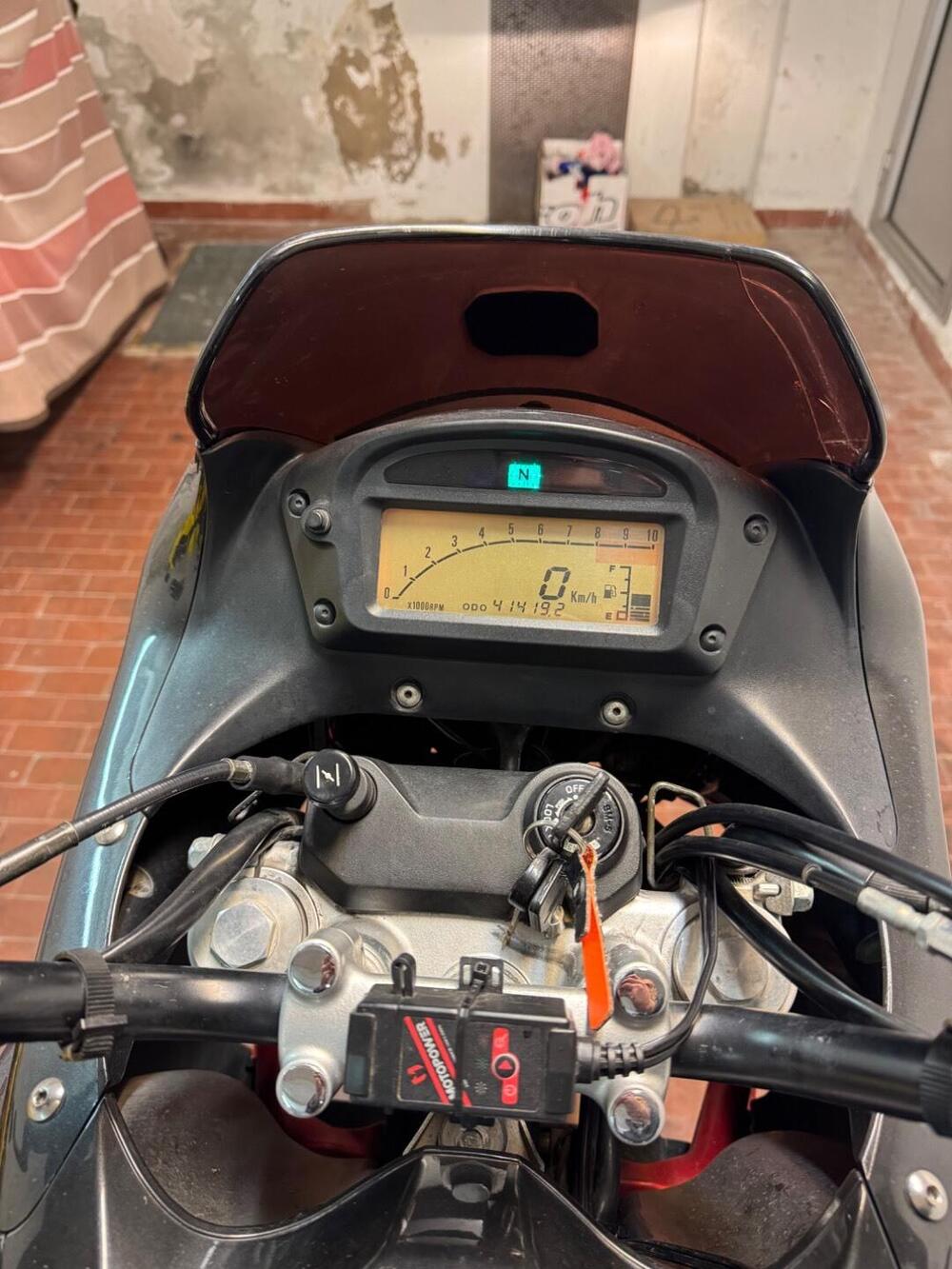 Suzuki Xf 650 freewind