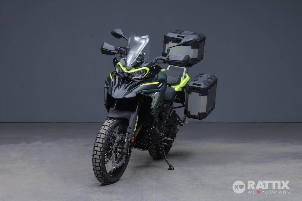 Benelli TRK 702 (2023 - 25) (2)