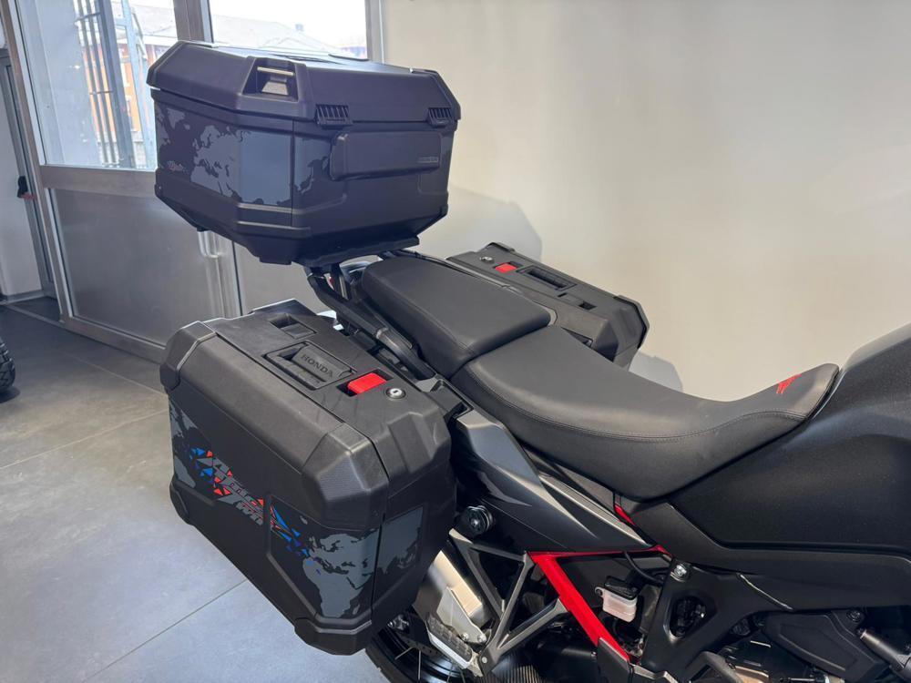 Honda Africa Twin CRF 1100L ES (2024 - 26) (7)