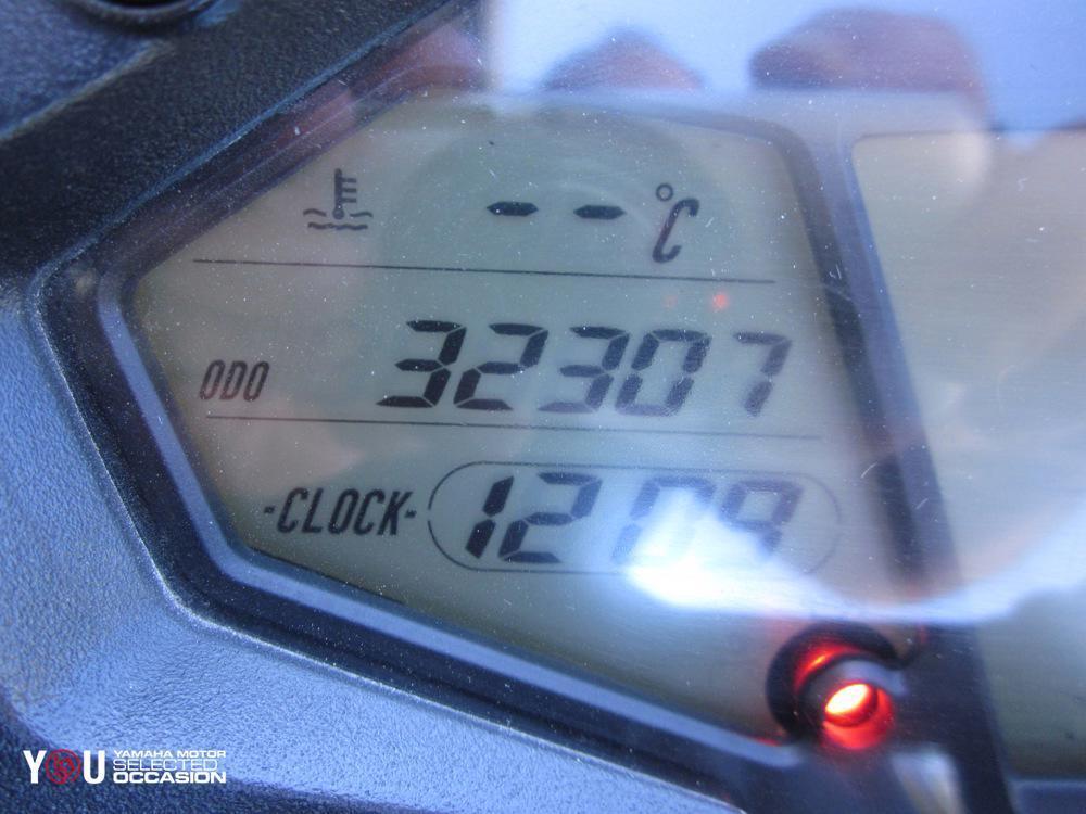 Kawasaki Z 800 (2012 - 13) (4)