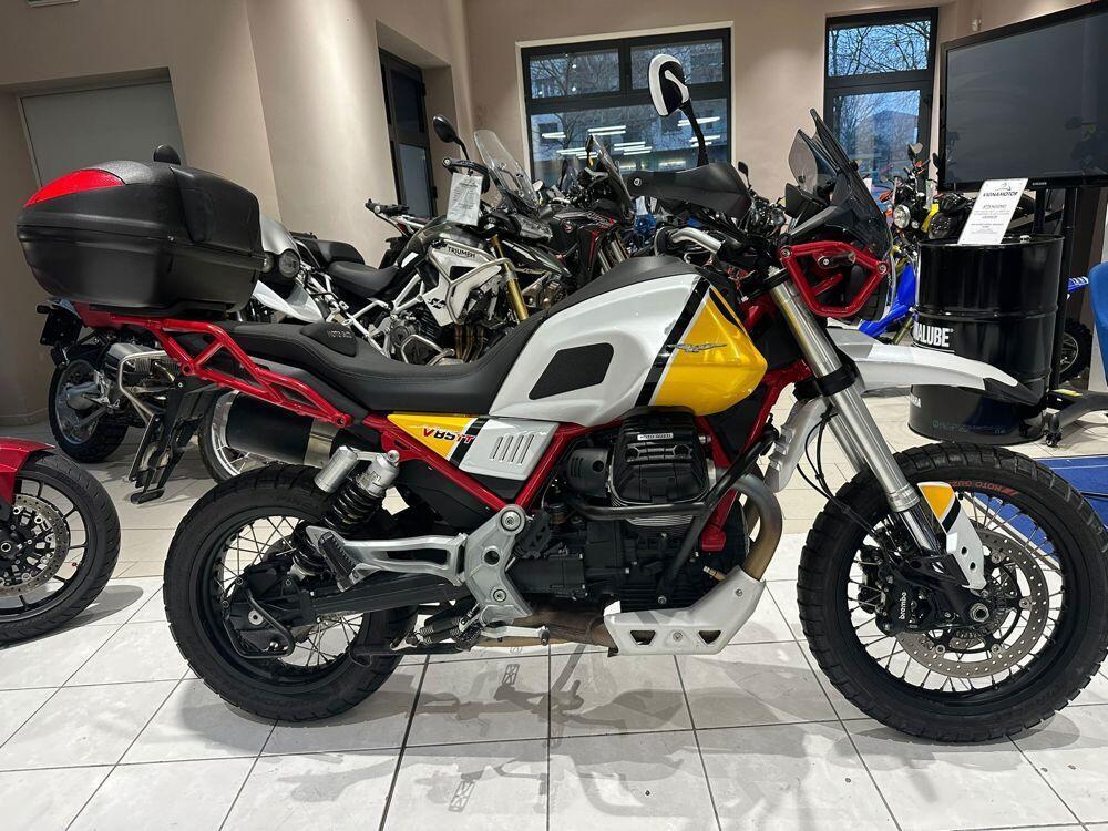 Moto Guzzi V85 TT Evocative Graphics (2019 - 20)