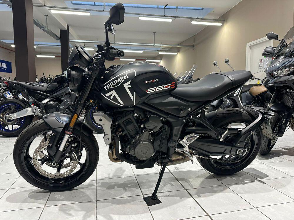 Triumph Trident 660 (2021 - 24) (2)
