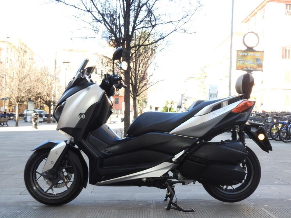 Yamaha X-Max 300 ABS (2017 - 20) (4)