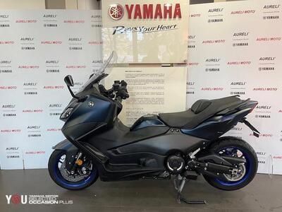Yamaha T-Max 560 (2022 - 24) usata