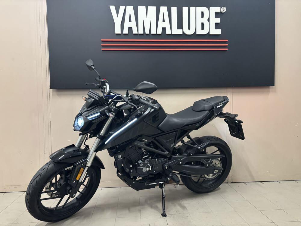 Voge Brivido 125R (2023 - 26) (3)