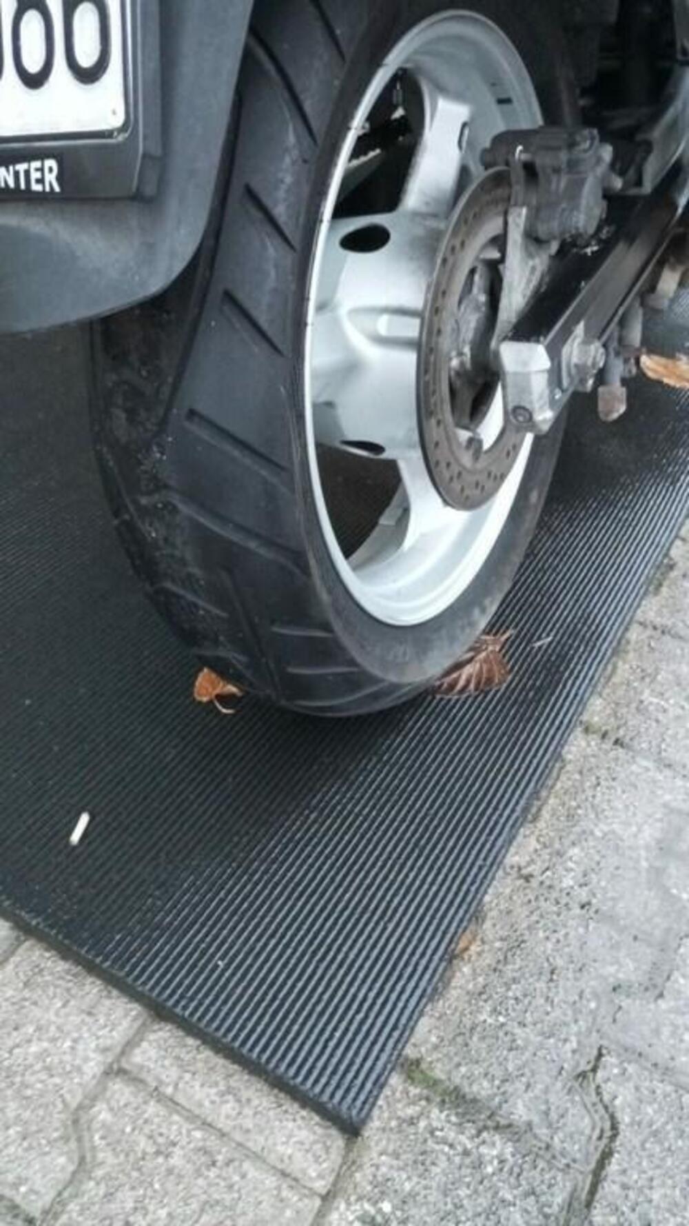 Suzuki V-Strom 650 (2008 - 11) (5)