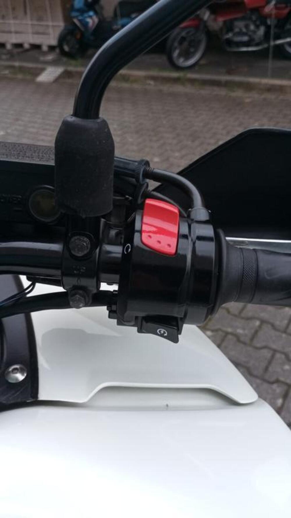 Suzuki V-Strom 650 (2008 - 11) (7)