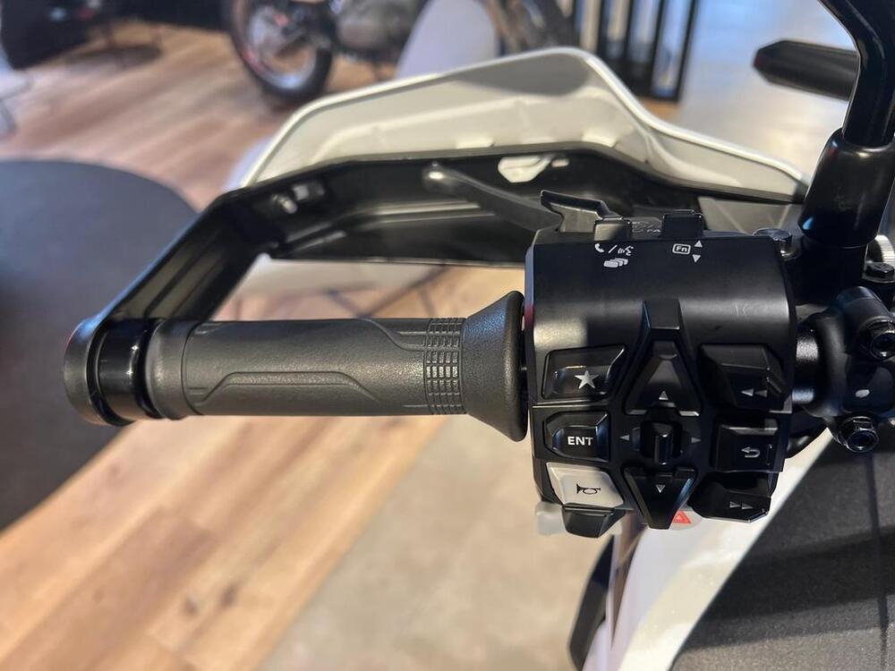 Honda Africa Twin CRF 1100L Adventure Sports DCT (2022 - 23) (9)