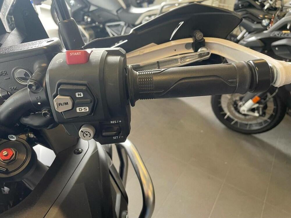 Honda Africa Twin CRF 1100L Urban DCT (2022 - 23) (5)