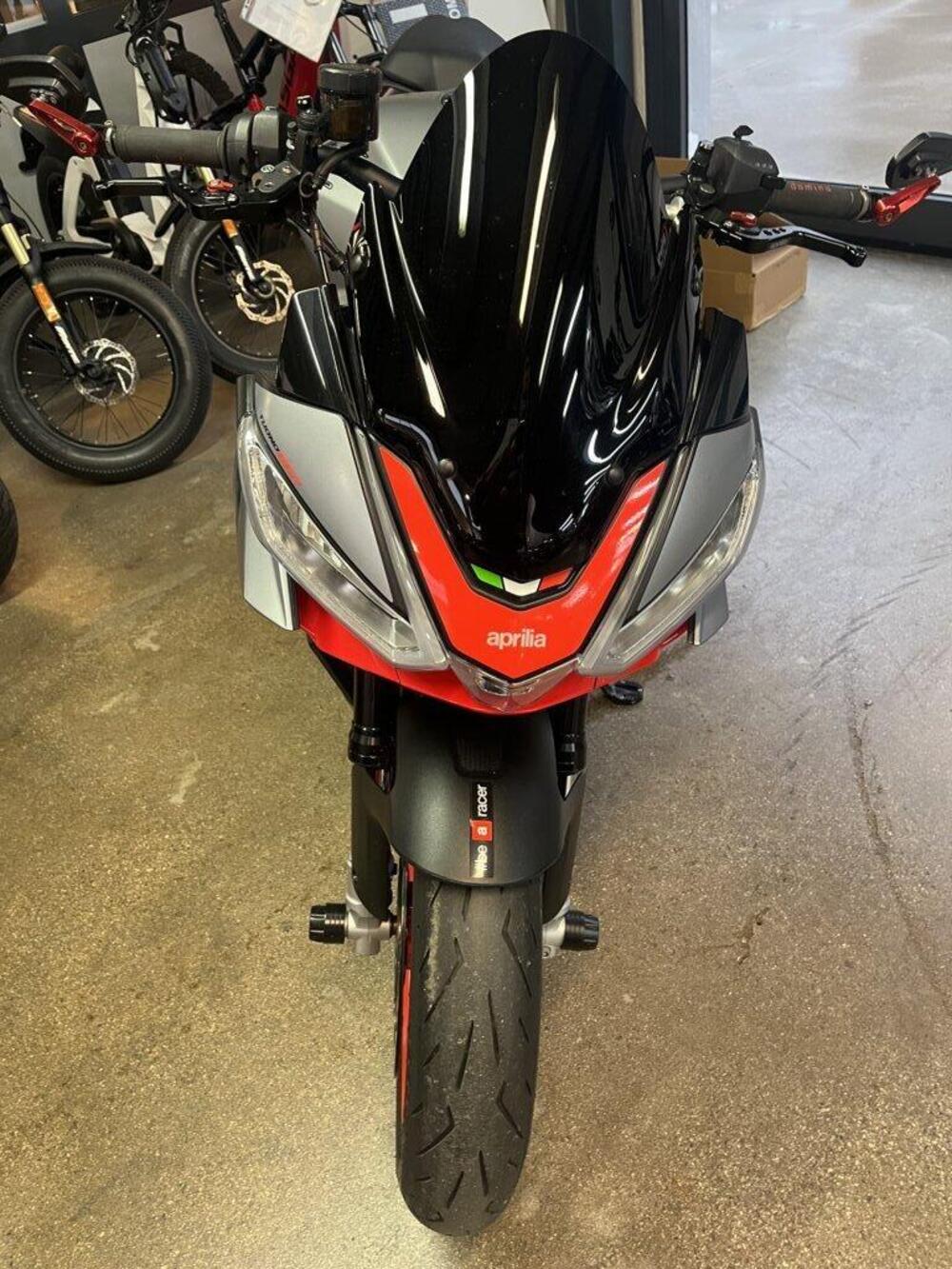 Aprilia Tuono 660 (2021 - 25) (2)