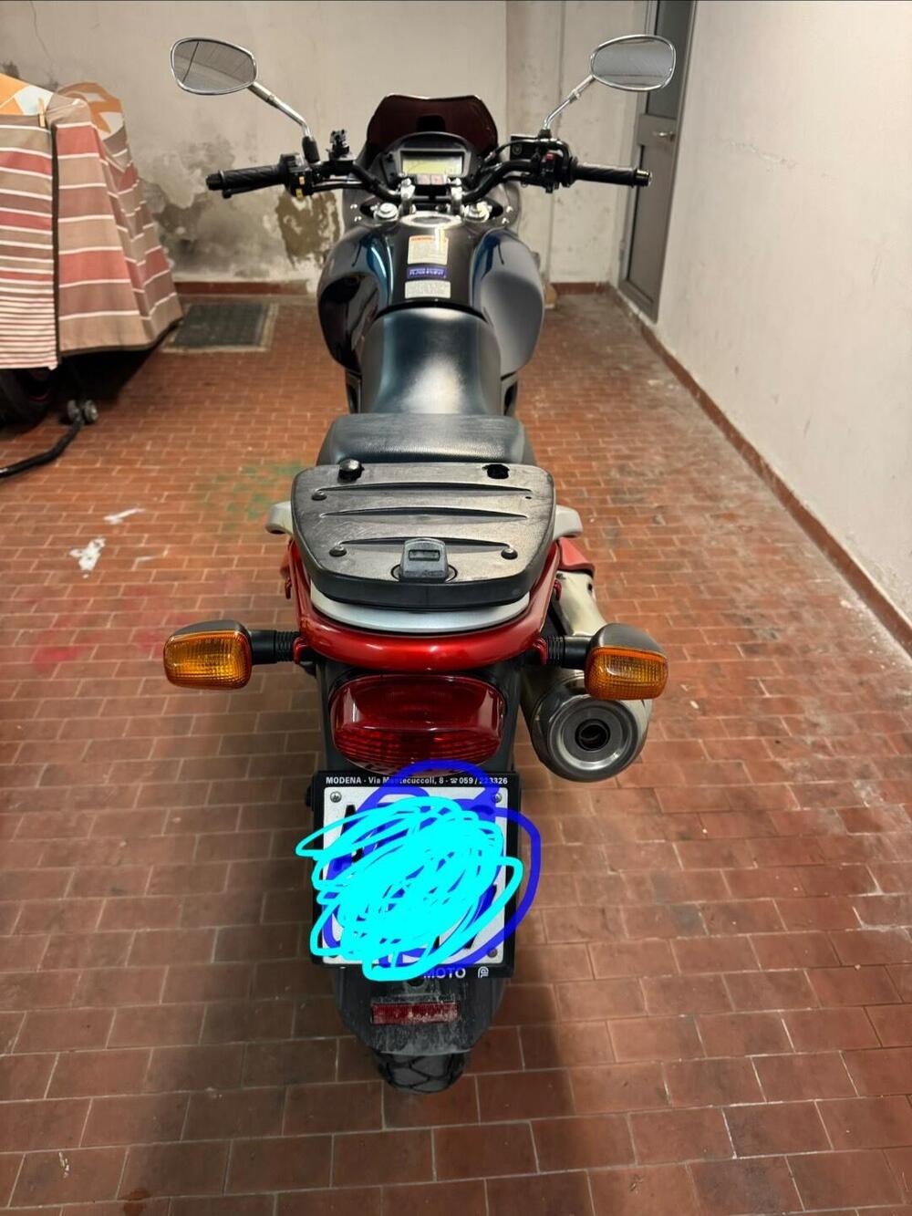 Suzuki XF 650 Freewind (1997 - 03) (4)