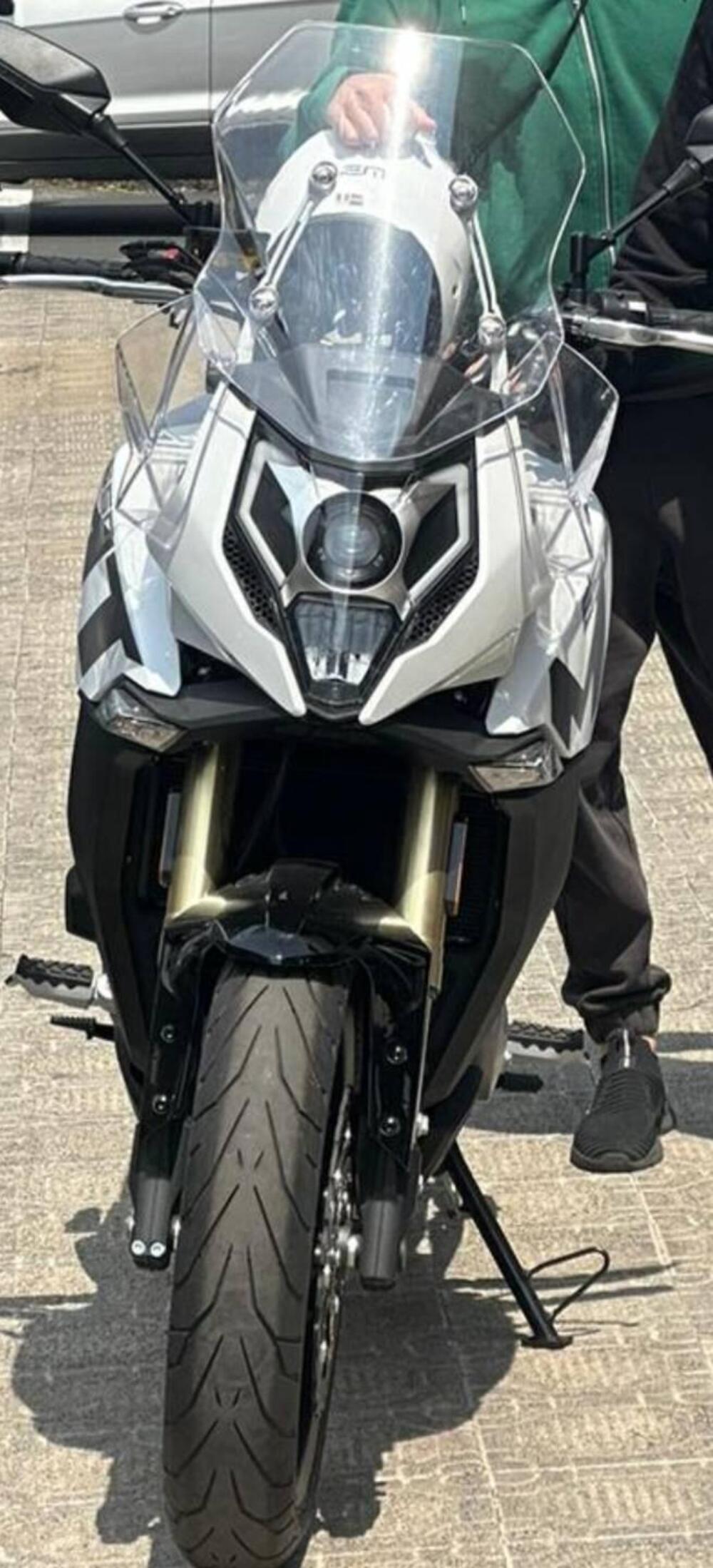 CFMOTO 650MT (2021 - 24)
