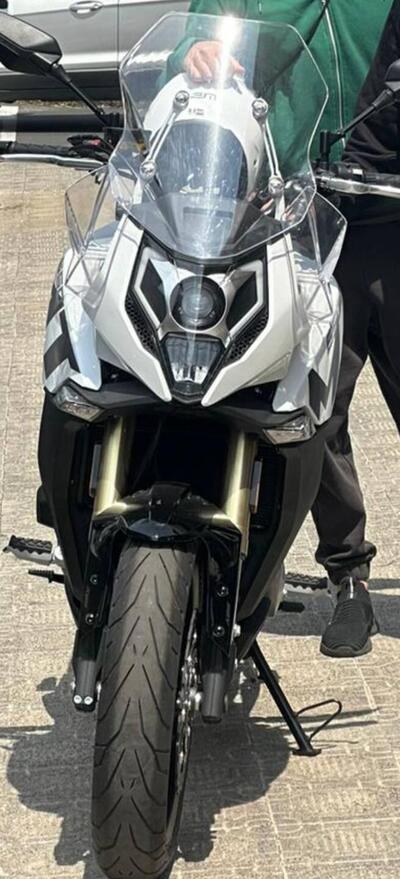 CFMOTO 650MT (2021 - 24) usata