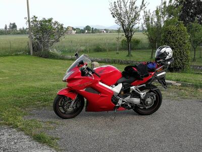 Honda VFR 800 (2002 - 05) usata