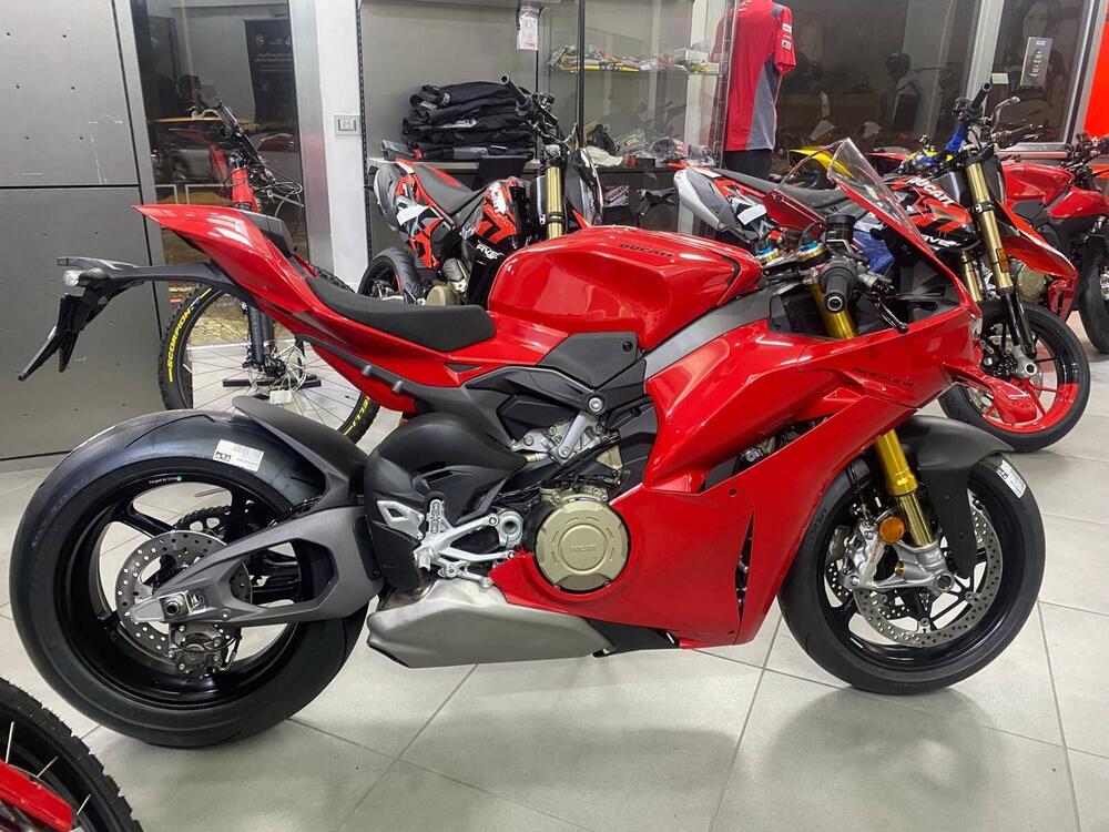 Ducati Panigale V4 S (2025 - 26) (2)