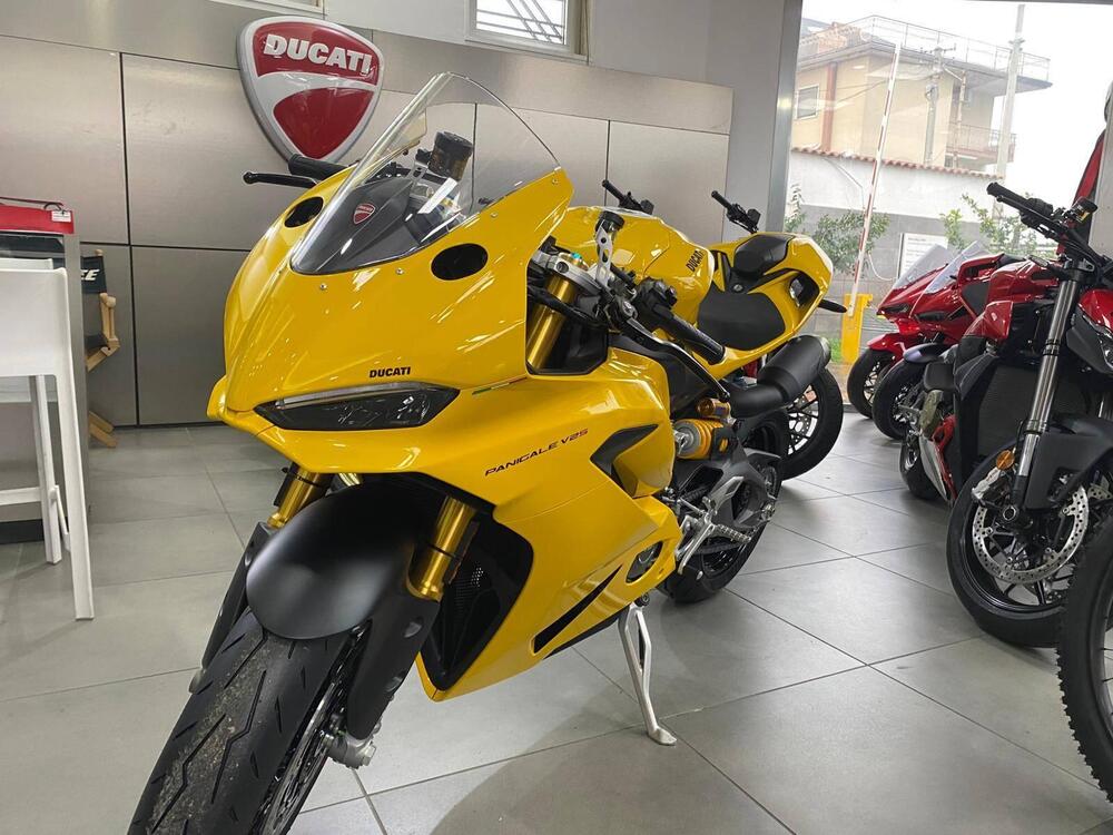 Ducati Panigale V2 S (2025 - 26) (3)