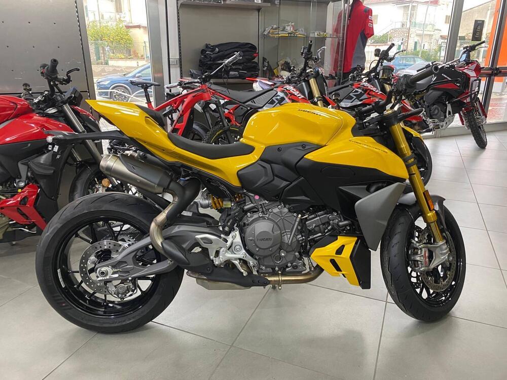 Ducati Streetfighter V2 S (2025 - 26) (2)