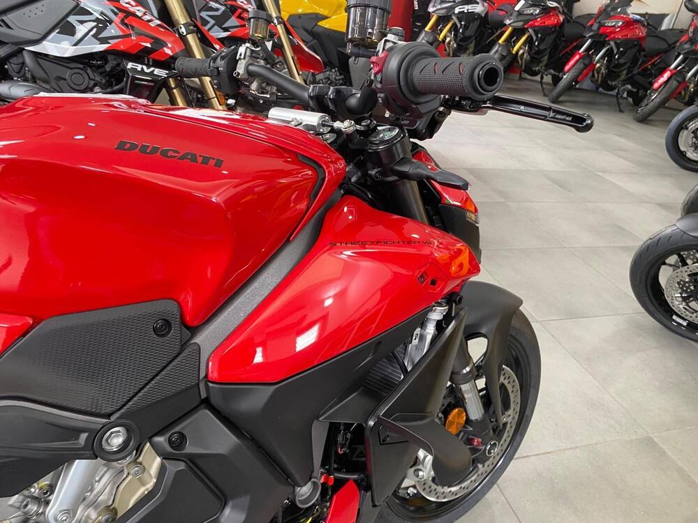 Ducati Streetfighter V4 (2025 - 26) (6)