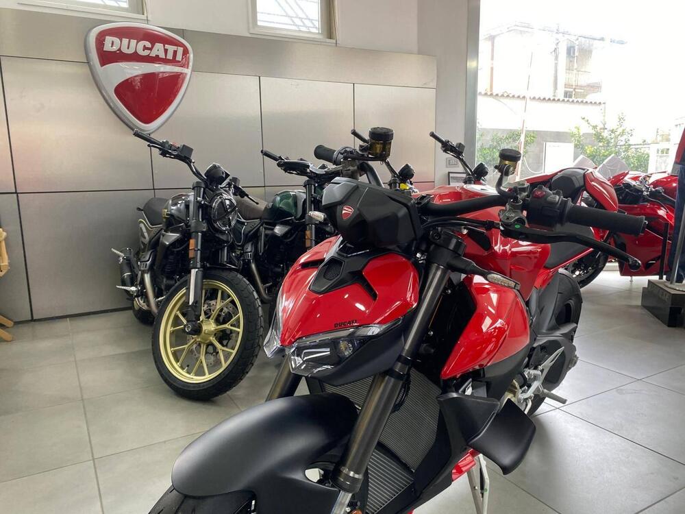 Ducati Streetfighter V4 (2025 - 26) (5)
