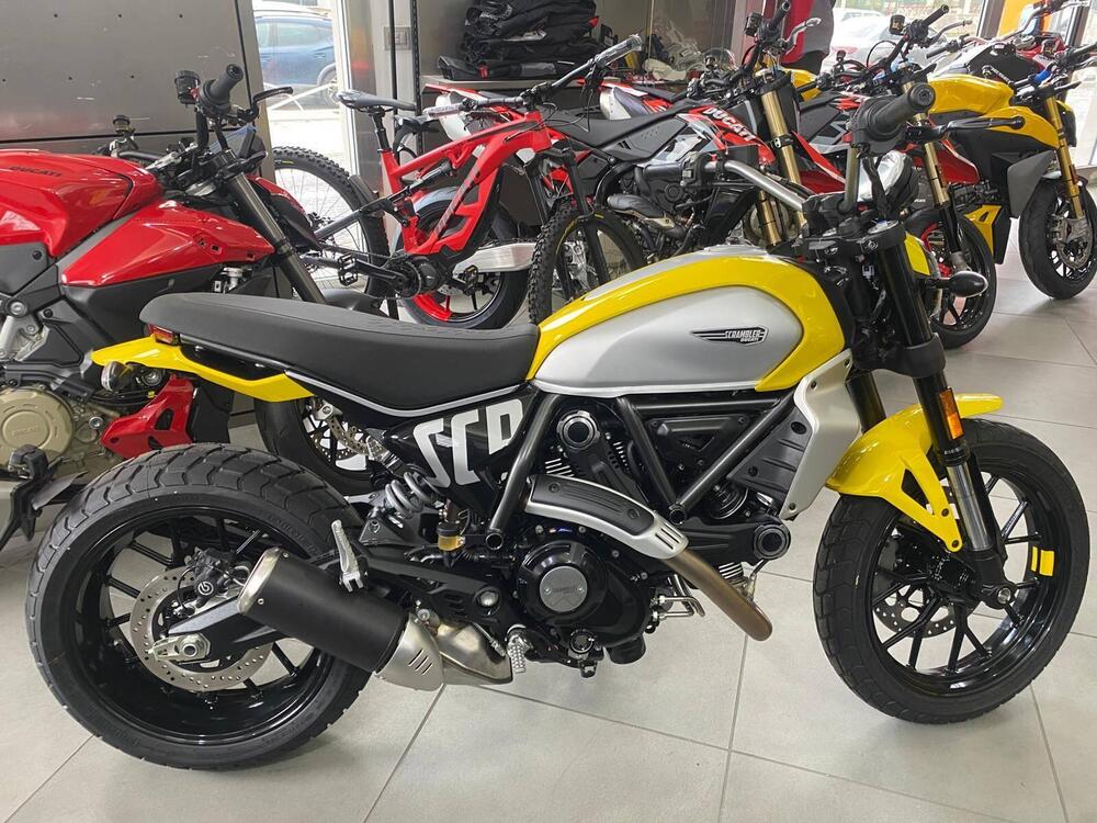Ducati Scrambler 800 Icon (2025 - 26) (2)