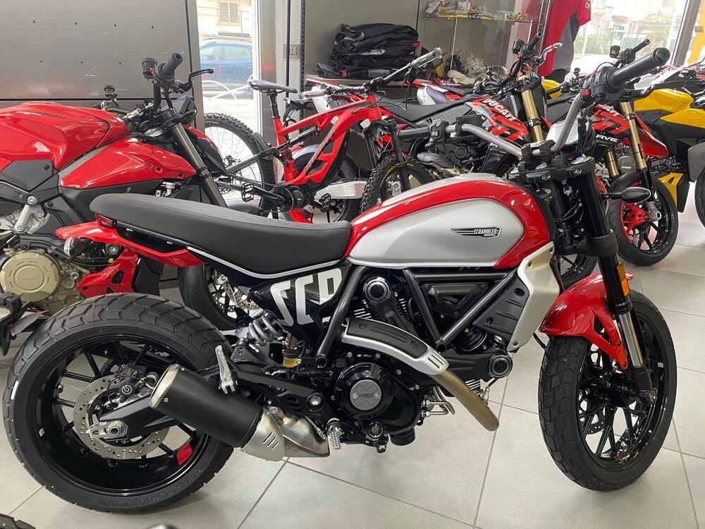 Ducati Scrambler 800 Icon (2025 - 26) (3)