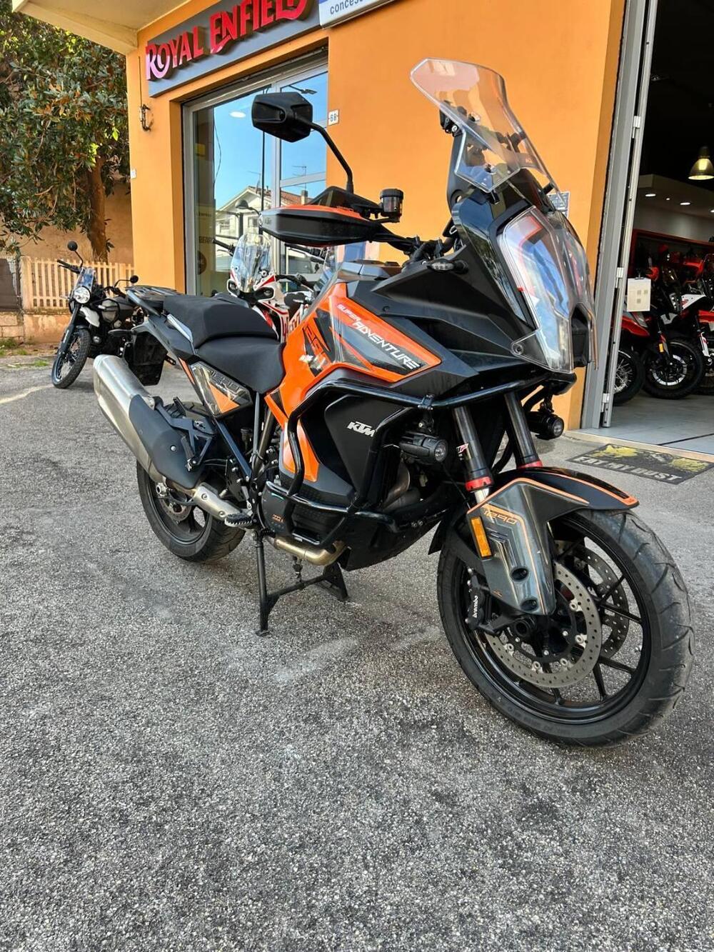 KTM 1290 Super Adventure S (2021) (3)
