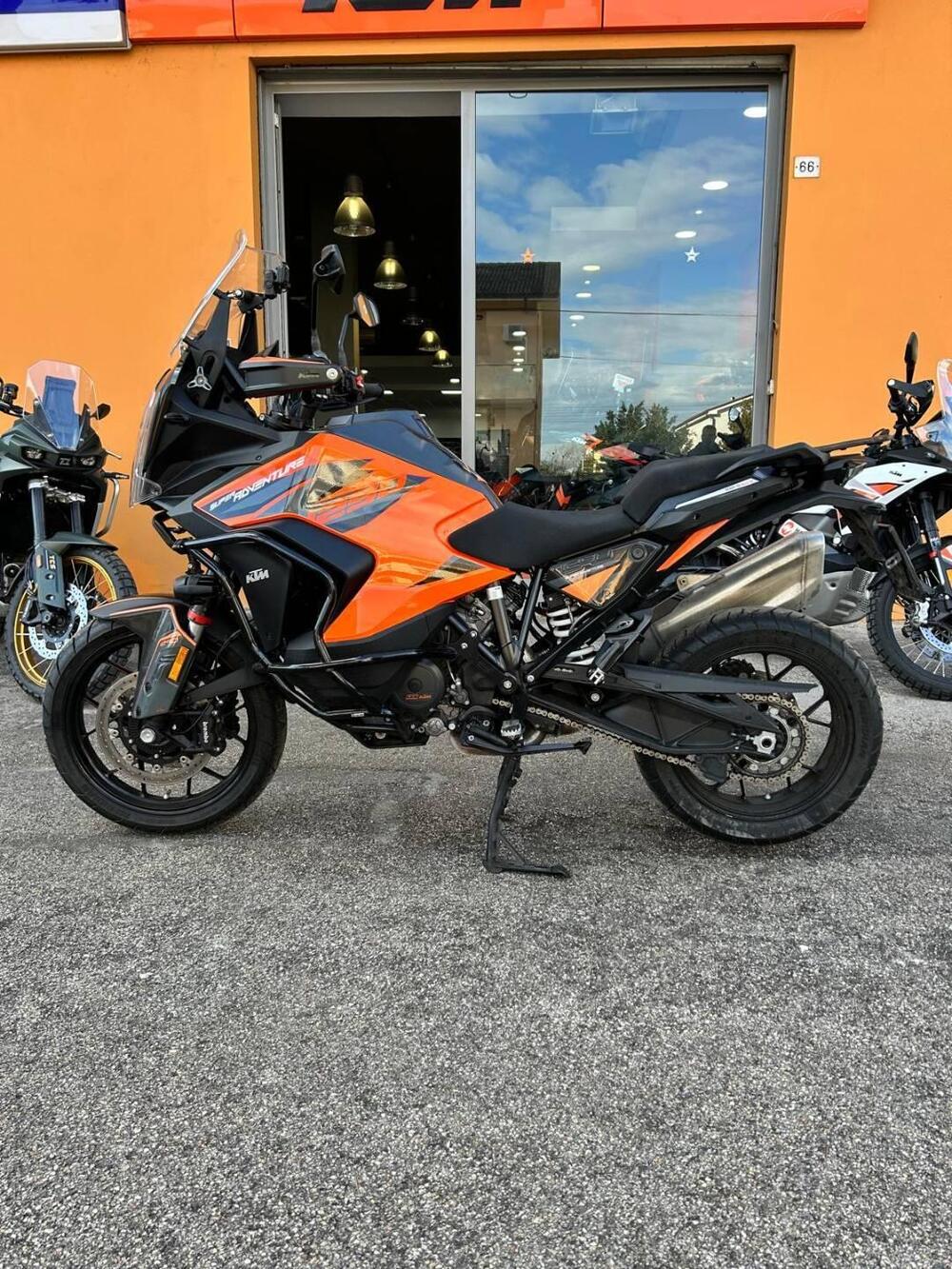 KTM 1290 Super Adventure S (2021) (2)