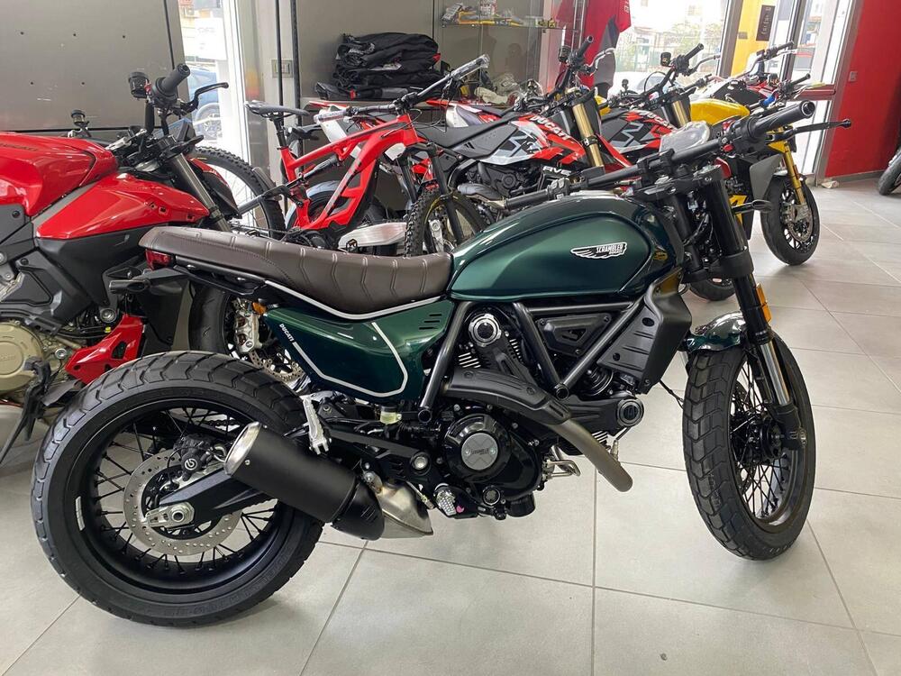 Ducati Scrambler 800 Nightshift (2025 - 26) (2)