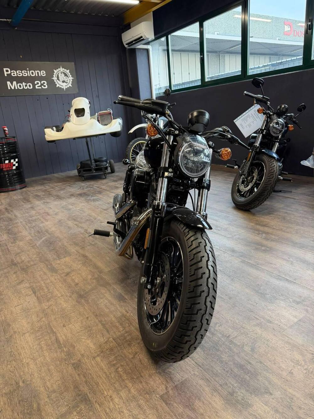 Swm Stormbreaker V1200 (2024 - 25)