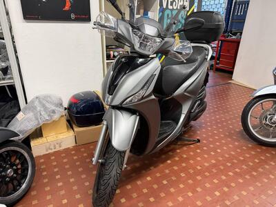 Kymco People 200i S (2021 - 26) usata