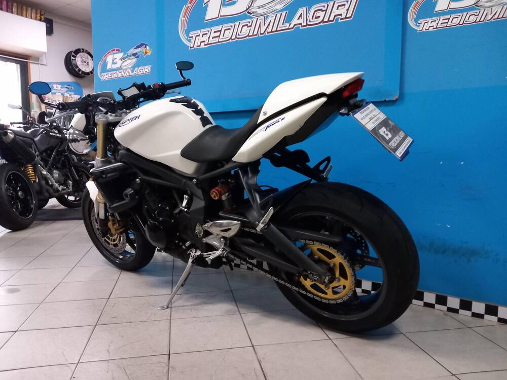 Triumph Street Triple (2007 - 12) (6)