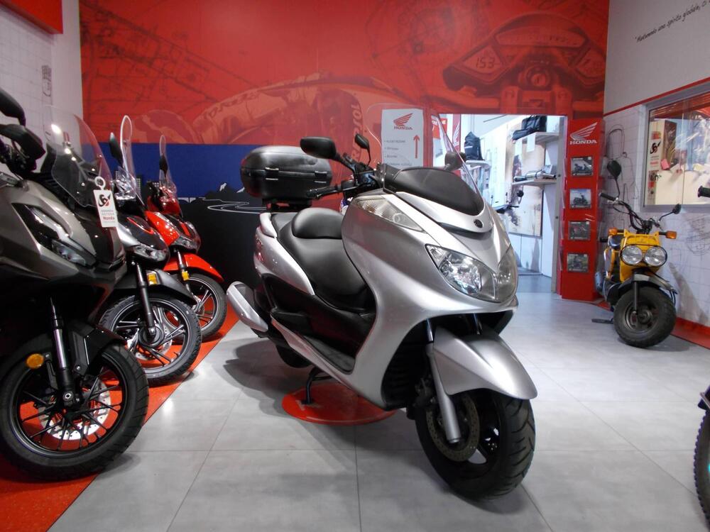 Yamaha Majesty 400 (2004 - 08) (6)