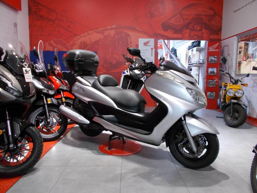 Yamaha Majesty 400 (2004 - 08) (7)