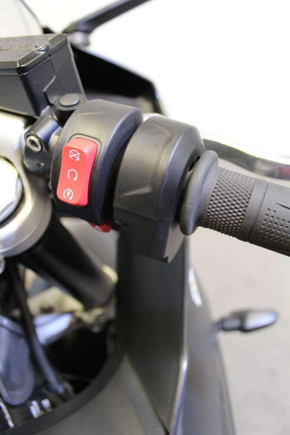 Triumph Daytona 660 (2024 - 26) (9)