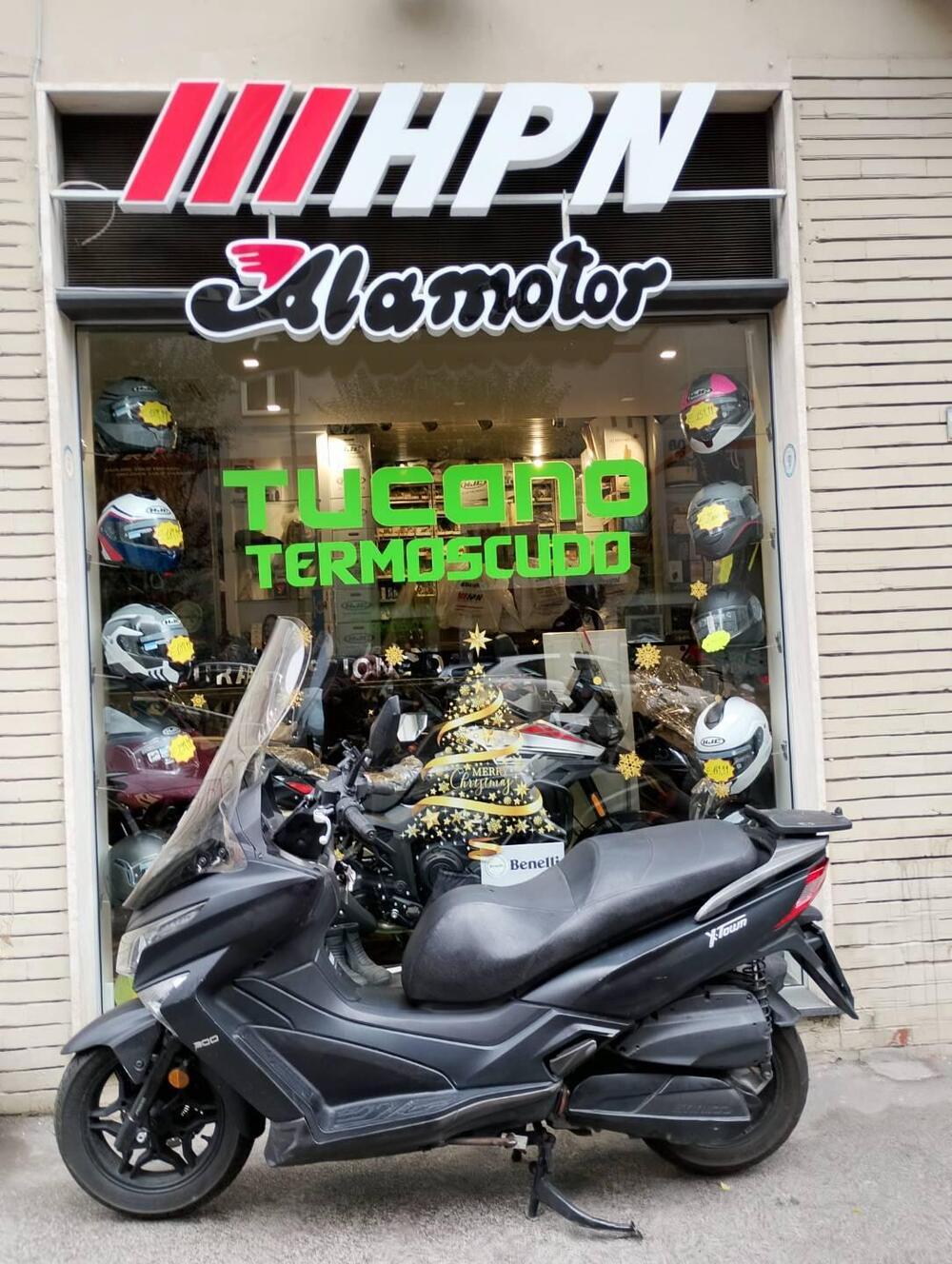 Kymco X-Town 300i ABS (2016 - 20) (2)