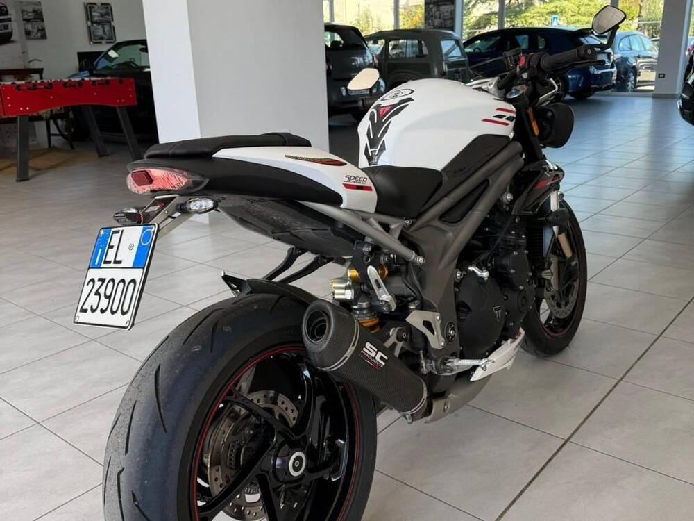 Triumph Speed Triple 1050 RS (2018 - 20) (4)