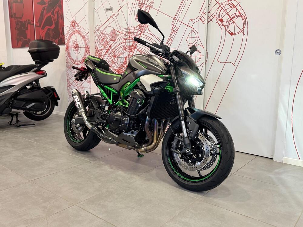 Kawasaki Z 900 (2025 - 26) (2)