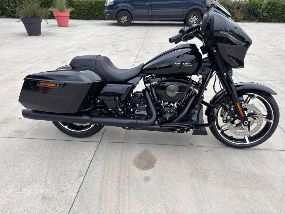 Harley-Davidson Street Glide (2024 - 26) (2)