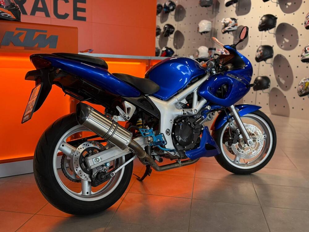 Suzuki SV 650 S (1999 - 02) (5)