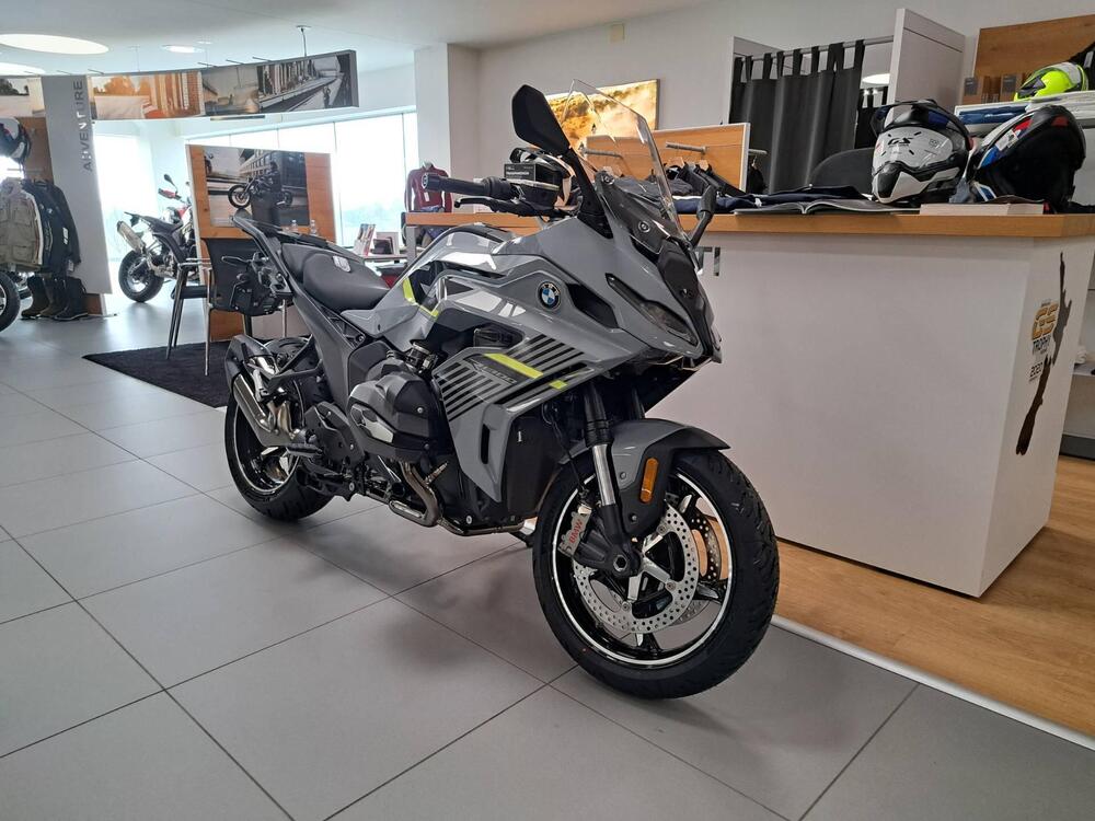 Bmw R 1300 RS (2026) (2)