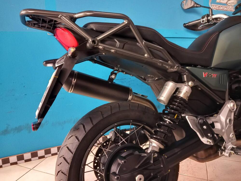 Moto Guzzi V85 TT (2021 - 23) (13)