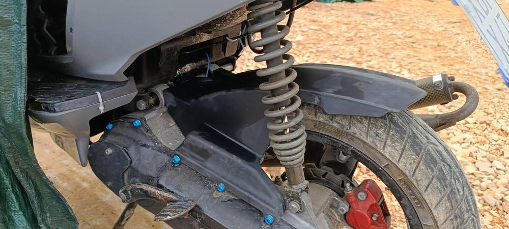 Malaguti F12 Phantom 50 R Air Cooled (2008 -10) (4)